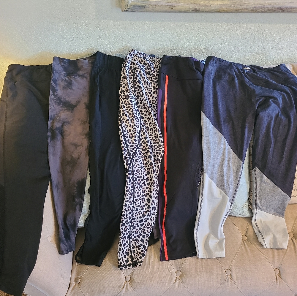 Workout pants / leggings bundle